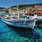 Apartment Awesome In Hvar With Swimming Pool Hvar Town