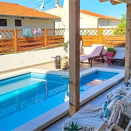 Awesome In Hvar With Swimming Pool Apartment