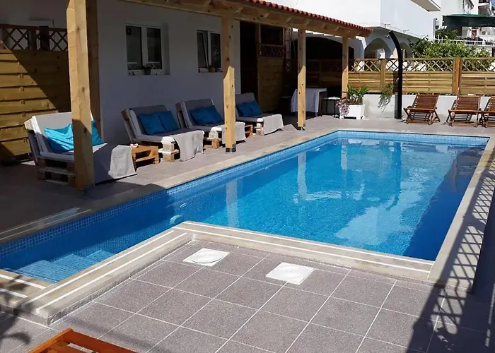 شقة Awesome In Hvar With Swimming Pool هفار