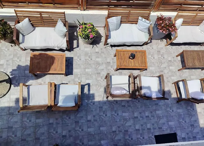 Awesome In Hvar With Swimming Pool Apartman Hvar Town